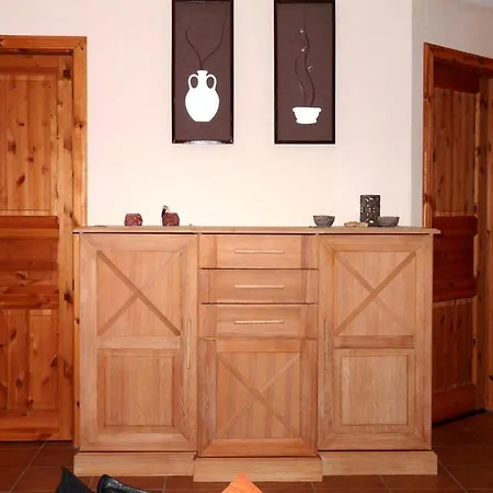 Zwischen Den Seen Alt Schwerin